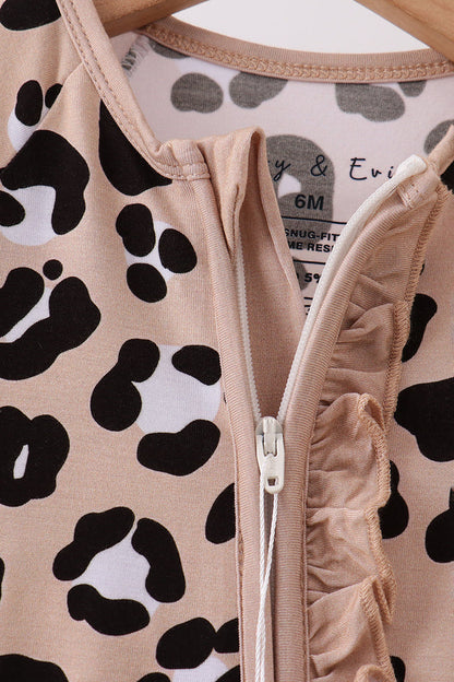 Leopard Bamboo Ruffle Zipper